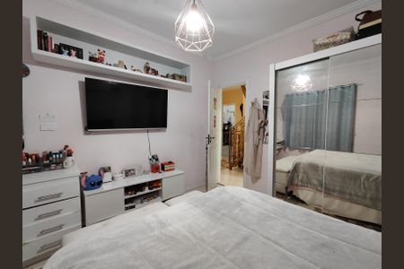 Casa de condomínio à venda com 250m², 5 quartos e 2 vagasQuarto 1