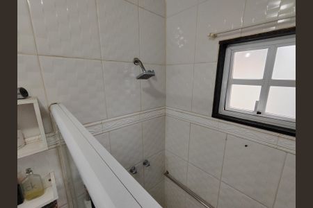 Casa de condomínio à venda com 250m², 5 quartos e 2 vagasBanheiro Social