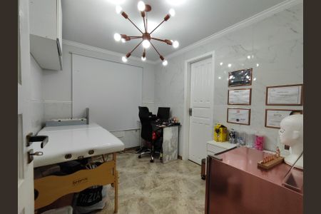 Casa de condomínio à venda com 250m², 5 quartos e 2 vagasSuíte 3