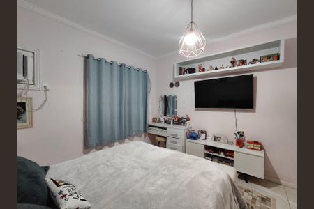 Casa de condomínio à venda com 250m², 5 quartos e 2 vagasQuarto 1