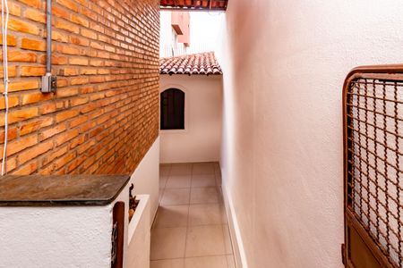 Casa à venda com 360m², 5 quartos e 2 vagas Casa à venda com 360m², 5 quartos e 2 vagasÁrea de Serviço