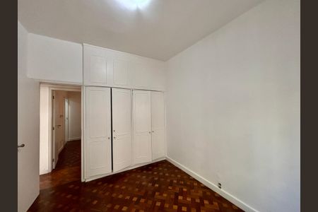 Apartamento à venda com 100m², 2 quartos e sem vaga Apartamento à venda com 100m², 2 quartos e sem vagaQuarto
