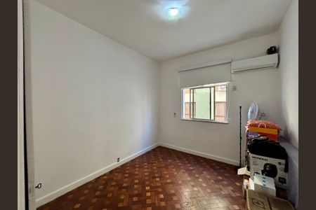 Apartamento à venda com 100m², 2 quartos e sem vaga Apartamento à venda com 100m², 2 quartos e sem vagaQuarto