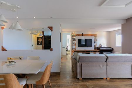 Apartamento à venda com 84m², 2 quartos e 2 vagasSala