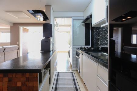 Apartamento à venda com 84m², 2 quartos e 2 vagasCozinha