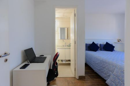 Apartamento à venda com 84m², 2 quartos e 2 vagasSuíte