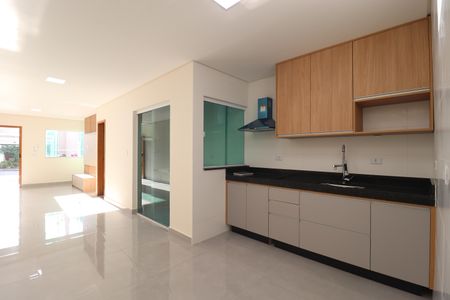 Casa à venda com 140m², 3 quartos e 2 vagasCozinha