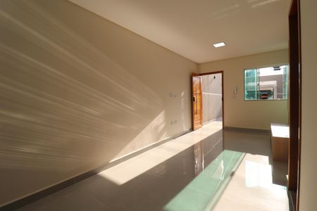 Casa à venda com 140m², 3 quartos e 2 vagasSala