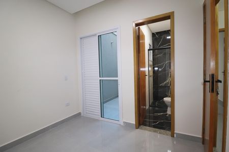 Casa à venda com 140m², 3 quartos e 2 vagasQuarto 2 suíte