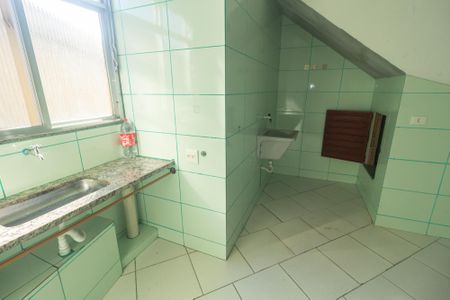 Apartamento para alugar com 128m², 2 quartos e sem vaga Apartamento para alugar com 128m², 2 quartos e sem vagaCozinha e Área de Serviço