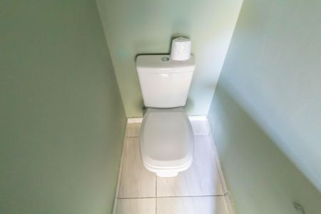 Casa de condomínio à venda com 60m², 2 quartos e 1 vaga Casa de condomínio à venda com 60m², 2 quartos e 1 vagaLavabo