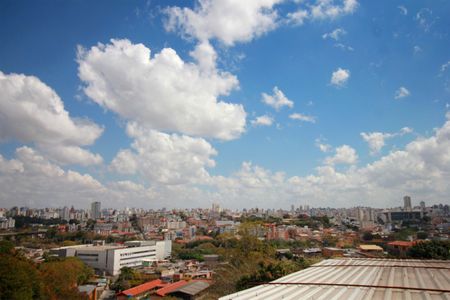 Casa à venda com 300m², 5 quartos e 2 vagasVista