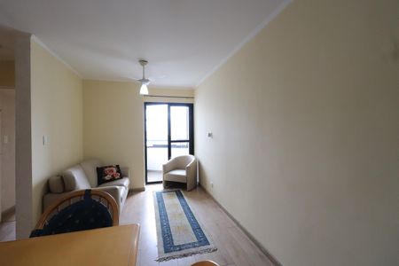 Sala de apartamento para alugar com 3 quartos, 67m² em Tatuapé, São Paulo