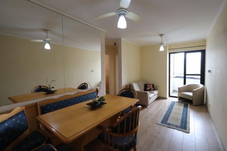 Apartamento para alugar com 67m², 3 quartos e 1 vagaSala