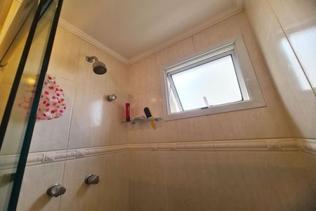 Apartamento à venda com 132m², 3 quartos e 2 vagasBanheiro da Suíte 2