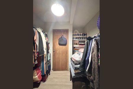 Casa à venda com 90m², 4 quartos e 3 vagas Casa à venda com 90m², 4 quartos e 3 vagasQuarto 2