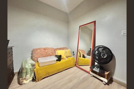 Casa à venda com 90m², 4 quartos e 3 vagas Casa à venda com 90m², 4 quartos e 3 vagasQuarto 1