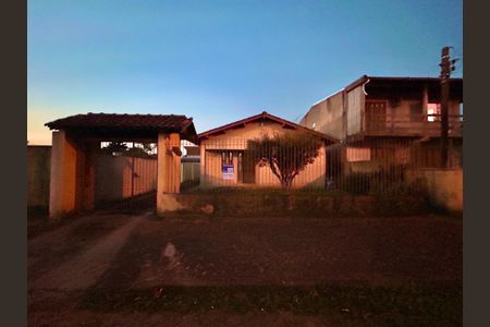Casa à venda com 90m², 4 quartos e 3 vagas Casa à venda com 90m², 4 quartos e 3 vagasPlaca