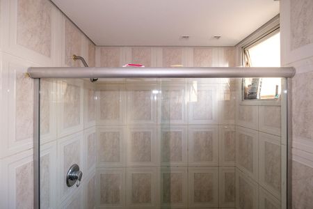 Apartamento à venda com 220m², 2 quartos e 2 vagas Apartamento à venda com 220m², 2 quartos e 2 vagasBanheiro