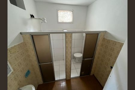 Apartamento para alugar com 59m², 2 quartos e sem vagaBanheiro