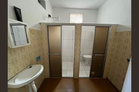 Apartamento para alugar com 59m², 2 quartos e sem vagaBanheiro