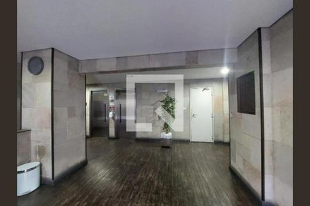 Apartamento à venda com 69m², 2 quartos e 1 vaga Apartamento à venda com 69m², 2 quartos e 1 vagaPortaria