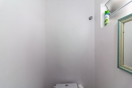 Apartamento à venda com 69m², 2 quartos e 1 vaga Apartamento à venda com 69m², 2 quartos e 1 vagaBanheiro de Serviço