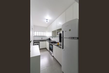 Apartamento à venda com 69m², 2 quartos e 1 vaga Apartamento à venda com 69m², 2 quartos e 1 vagaCozinha