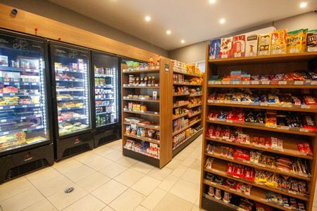 Apartamento à venda com 79m², 2 quartos e 2 vagasMercado