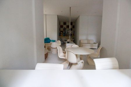 Apartamento à venda com 79m², 2 quartos e 2 vagasCoworking