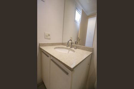 Apartamento à venda com 79m², 2 quartos e 2 vagasBanheiro da Suíte 1