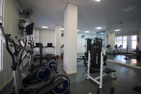 Apartamento à venda com 79m², 2 quartos e 2 vagasÁrea comum - Academia