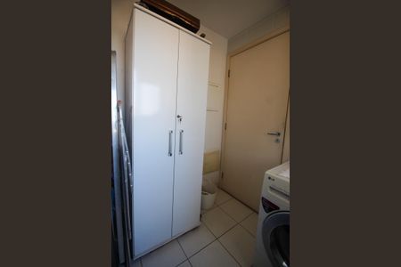 Apartamento à venda com 79m², 2 quartos e 2 vagasÁrea de Serviço