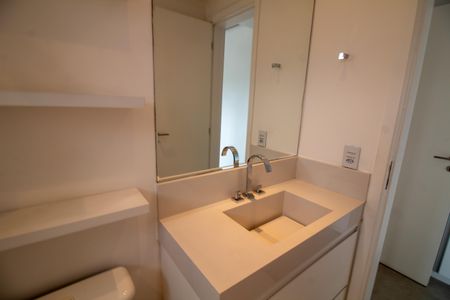 Apartamento à venda com 65m², 2 quartos e 1 vagaBanheiro da Suíte 2