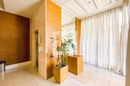 Apartamento à venda com 65m², 2 quartos e 1 vagaHall social