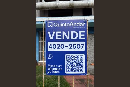 Casa à venda com 180m², 2 quartos e 2 vagas Casa à venda com 180m², 2 quartos e 2 vagasPlaca
