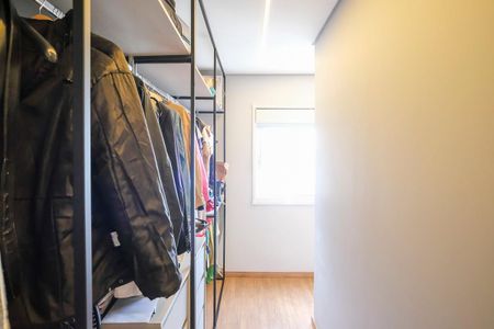 Apartamento à venda com 92m², 2 quartos e sem vagaCloset da suíte