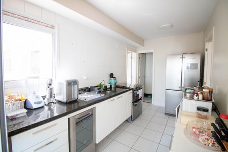 Apartamento à venda com 159m², 2 quartos e 2 vagas Apartamento à venda com 159m², 2 quartos e 2 vagasCozinha
