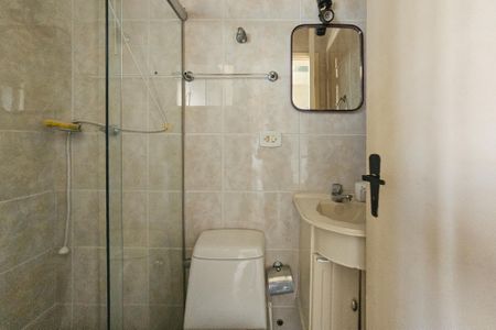 Apartamento para alugar com 314m², 3 quartos e 3 vagas Apartamento para alugar com 314m², 3 quartos e 3 vagasBanheiro de Serviço