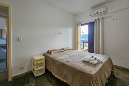 Apartamento para alugar com 314m², 3 quartos e 3 vagas Apartamento para alugar com 314m², 3 quartos e 3 vagasQuarto