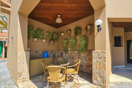 Apartamento para alugar com 314m², 3 quartos e 3 vagas Apartamento para alugar com 314m², 3 quartos e 3 vagasÁrea comum