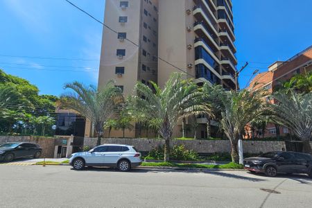 Apartamento para alugar com 314m², 3 quartos e 3 vagas Apartamento para alugar com 314m², 3 quartos e 3 vagasFachada