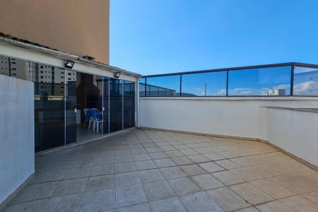 Apartamento para alugar com 314m², 3 quartos e 3 vagas Apartamento para alugar com 314m², 3 quartos e 3 vagasPiscina
