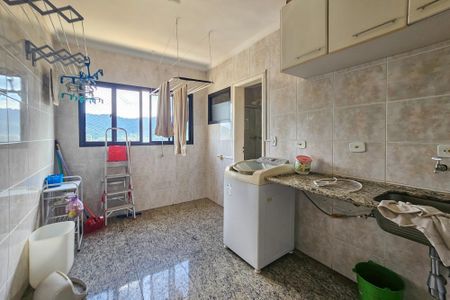 Apartamento para alugar com 314m², 3 quartos e 3 vagas Apartamento para alugar com 314m², 3 quartos e 3 vagasÁrea de serviço
