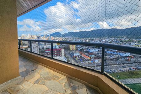 Apartamento para alugar com 314m², 3 quartos e 3 vagas Apartamento para alugar com 314m², 3 quartos e 3 vagasVaranda da Suite 1