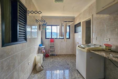 Apartamento para alugar com 314m², 3 quartos e 3 vagas Apartamento para alugar com 314m², 3 quartos e 3 vagasÁrea de serviço