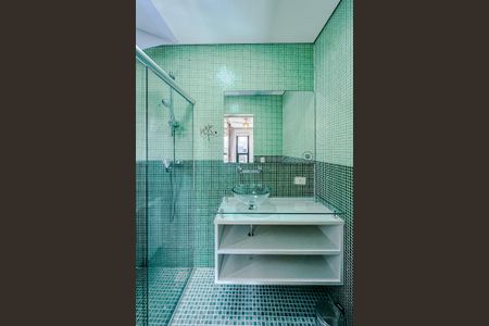 Apartamento à venda com 70m², 2 quartos e 2 vagasBanheiro da Suíte