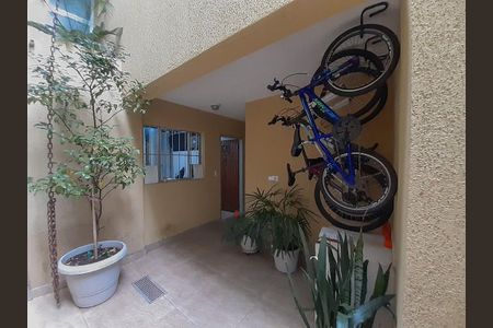 Casa à venda com 188m², 3 quartos e 2 vagas