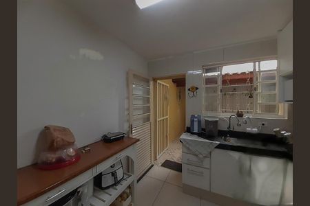 Casa à venda com 188m², 3 quartos e 2 vagas