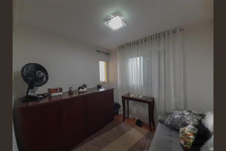 Casa à venda com 188m², 3 quartos e 2 vagas
